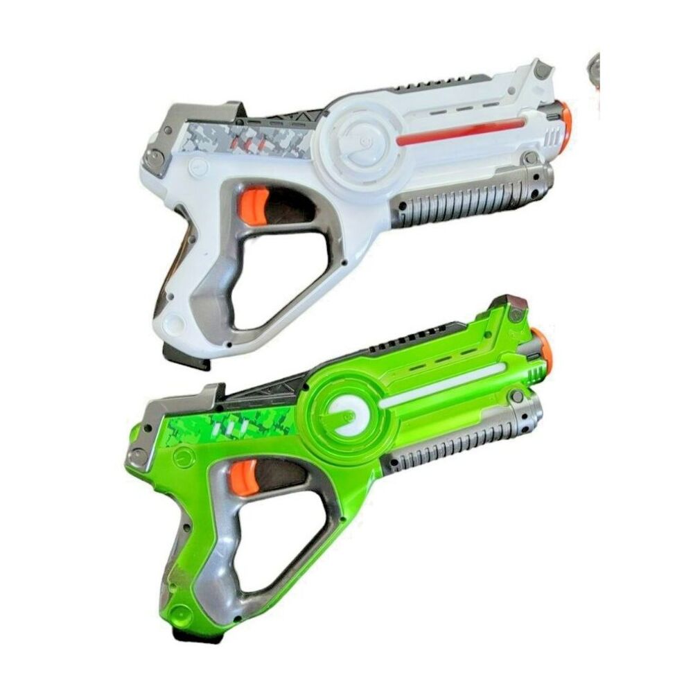 The Tag Adventure Guys Laser Tag Guns‎ and Case - Picture 5 of 10